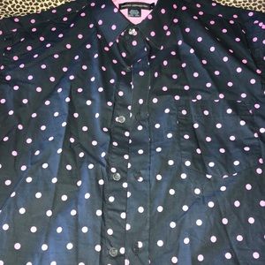 Short sleeve button down